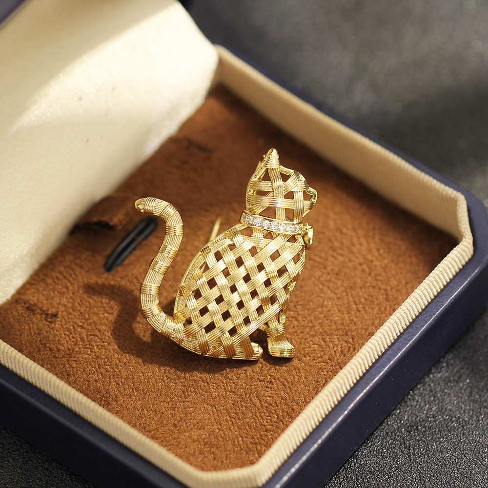 Design Sense Compilation Golde – Brooch Pin Gold Bewertung und Preis