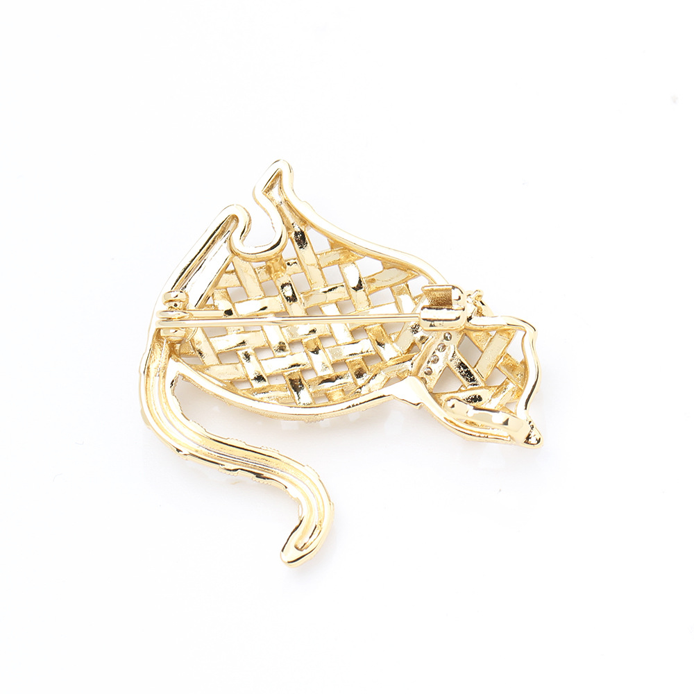Design Sense Compilation Golde – Brooch Pin Gold Bewertung und Preis
